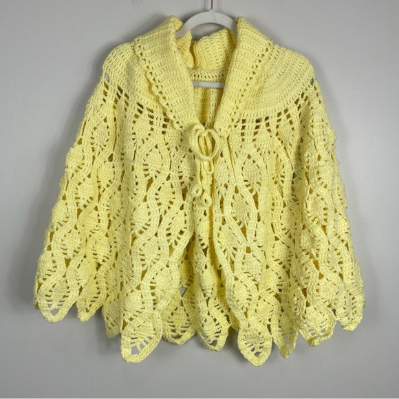 Vintage Jackets & Blazers - Vintage Crochet Shawl Handmade Yellow Cottagecore Scallop Hem Tie Front